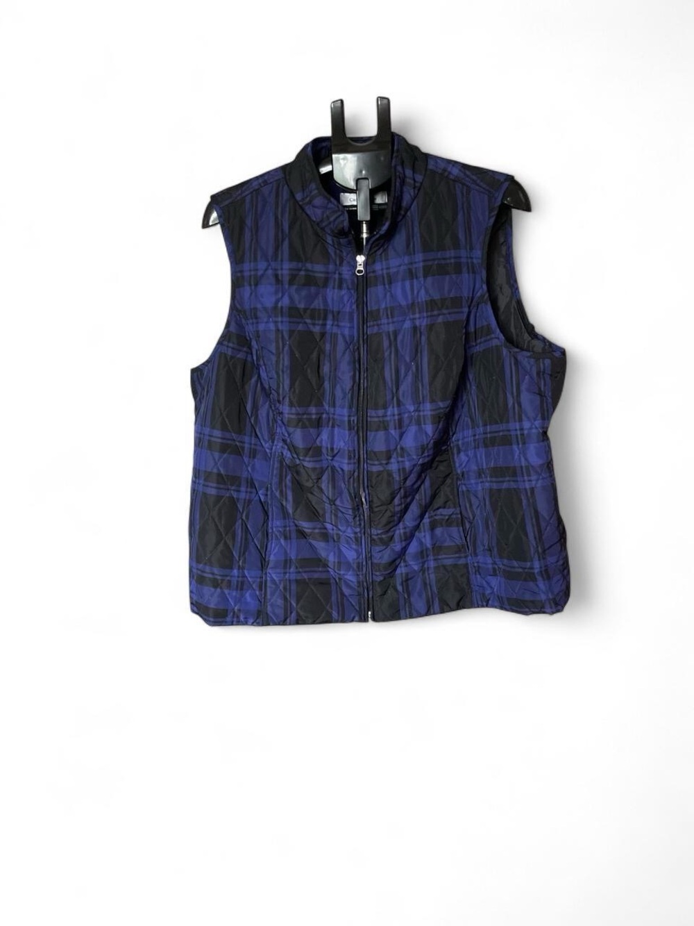 croft & barrow Quilted Plaid Sleeveless Vest in Blue and Black